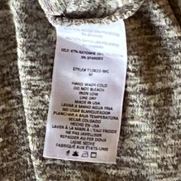 Whiteroom & Cactus Twisted Soft Gray Sweater Size M Great Loved Condition! - Picture 5 of 8